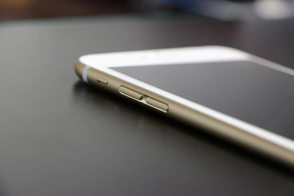 Apple покаже незвичайний iPhone 9 вересня: що ще готують до презентації