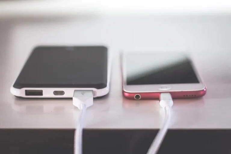 Wi-Fi на телефоні можна не вимикати на ніч: коли він починає садити батарею
