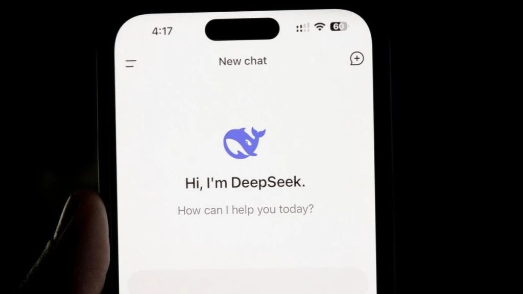 DeepSeek звинуватили у використанні Claude: Китай перевіряє можливий витік даних за кордон